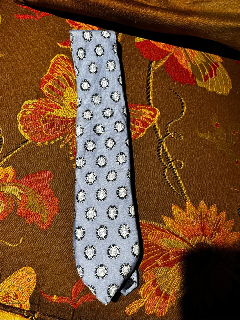 Vineyard Vines Light Blue Medallion Silk Tie